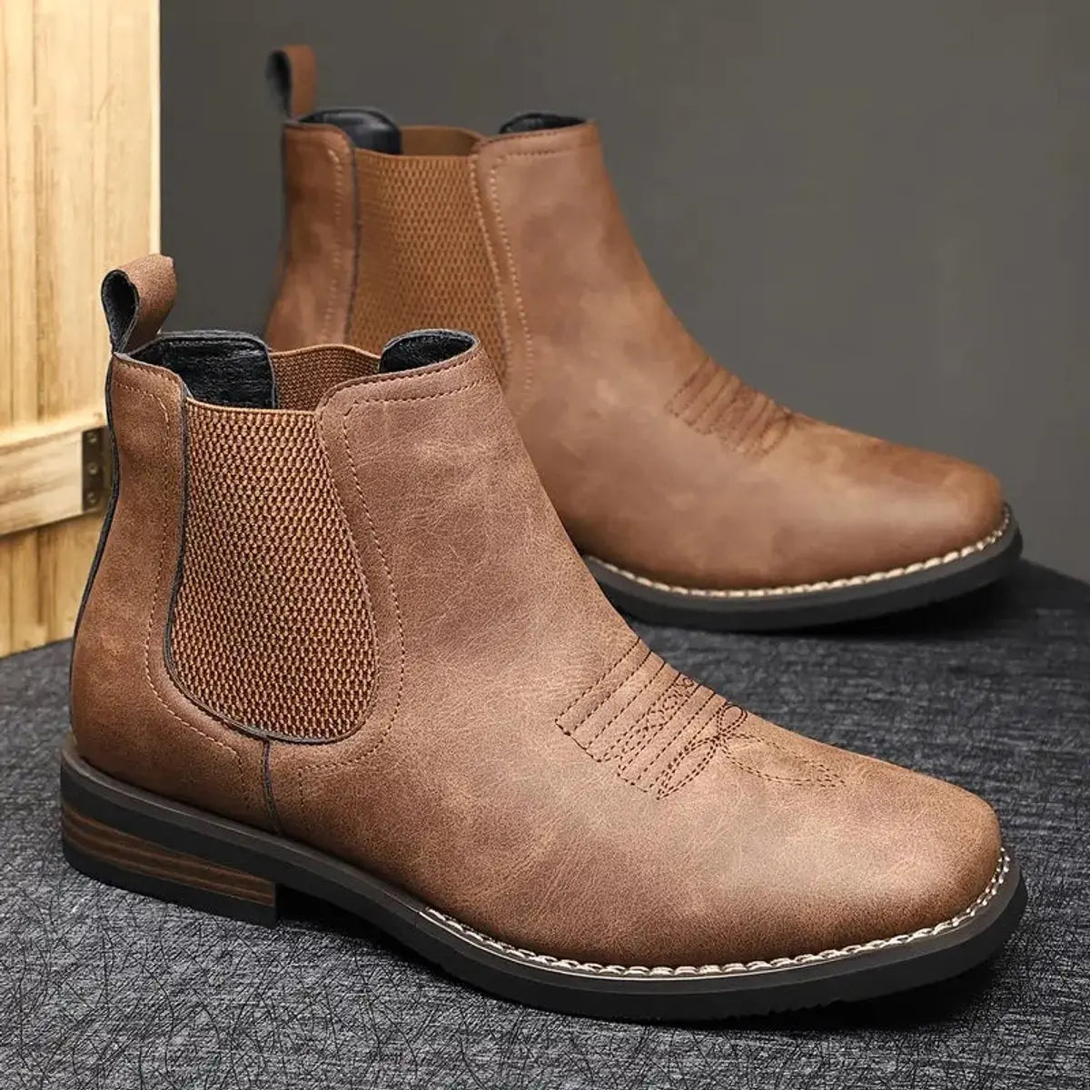 Men's Classic Western-Stitch Chelsea Boots