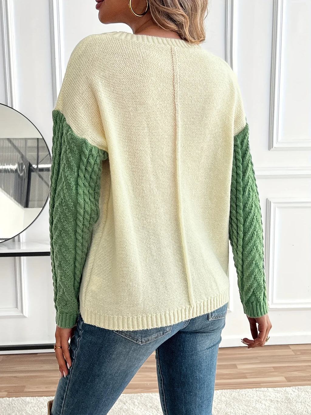 Women's Cozy Two-Tone Relaxed Fit Jumper